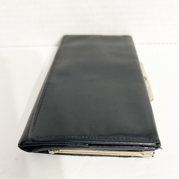 Vintage Unbranded Leather Wallet with Snap Closure and Kiss Lock Change Purse 🖤 - Picture 6 of 15